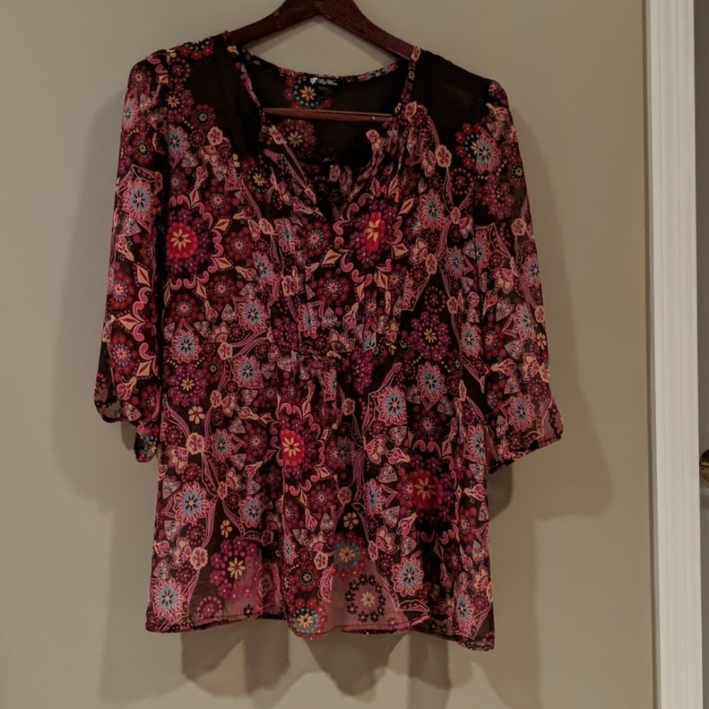 Lily White blouse floral sheer size Medium